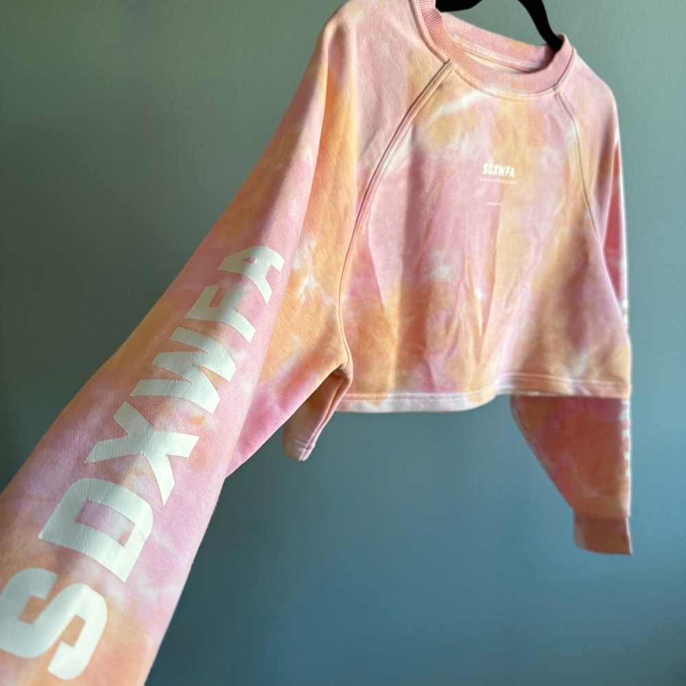 White Fox Cali Babe Cropped Sweater & Biker Short SET, Pink Sunset | Size Small - Picture 9 of 14